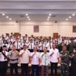 Staf Ahli III Lantik Pengurus Forum OSIS Angkatan VIII