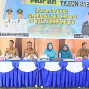 Wali Kota H. Arlan Hadiri Pasar Murah di Desa Rambang Senuling