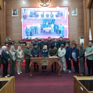 Paripurna DPRD Musi Rawas Sahkan 3 Raperda Strategis, Rencana Tata Ruang Masih Tertunda