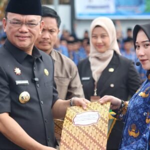 Sebanyak 2.502 PPPK Paruh Waktu Resmi Dikukuhkan oleh Bupati Empat Lawang