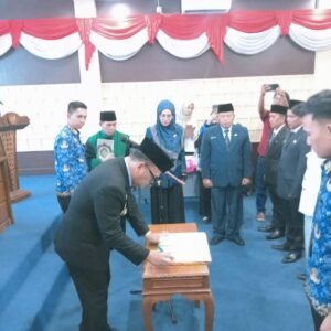 Bupati Empat Lawang Lantik Sejumlah Pejabat Pimpinan Tinggi Pratama, Administrator, dan Pengawas