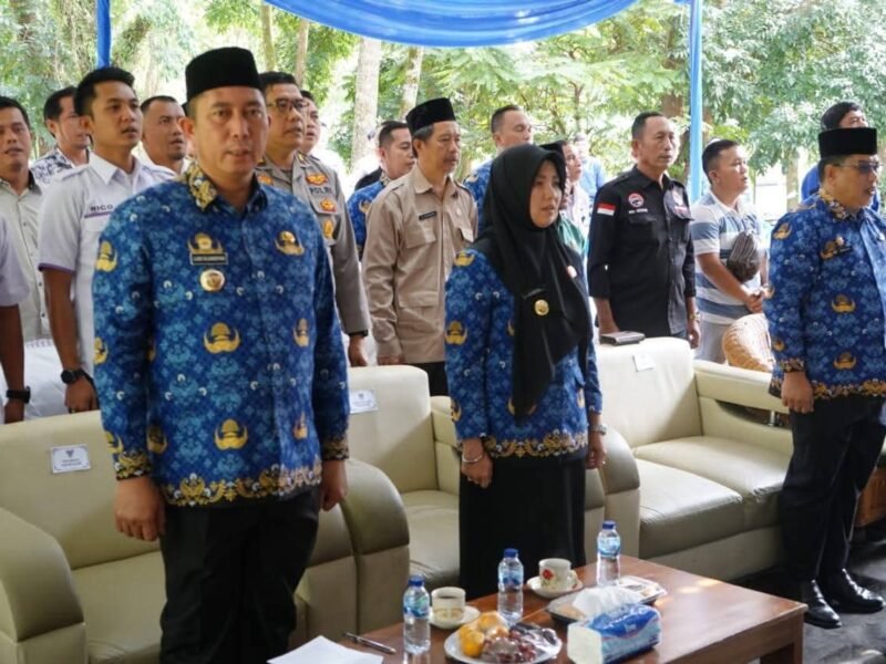 Hadiri Peringatan HPN ke-80 Yang Diselenggarakan PWI Wali Kota Ludi Oliansyah Bersama Wakil Wali Kota Hj. Bertha